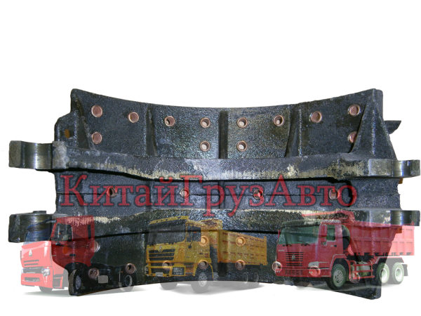 AZ9761340106 Колодка тормозная задняя HOWO A7 (Ширина 220 мм 28 отв.)